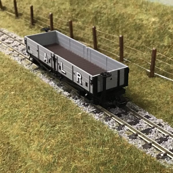 Bachmann Narrow Gauge 393-055 - Open Bogie Wagon, No. 18 - Ashover Light Railway Grey